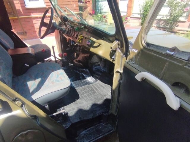 Зеленый УАЗ 469, объемом двигателя 2.5 л и пробегом 1 тыс. км за 4950 $, фото 5 на Automoto.ua