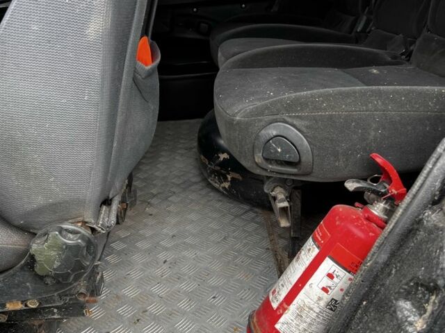 Зеленый УАЗ 469, объемом двигателя 2.4 л и пробегом 80 тыс. км за 4300 $, фото 20 на Automoto.ua