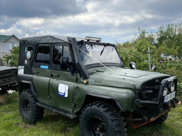 Зеленый УАЗ 469, объемом двигателя 2.4 л и пробегом 80 тыс. км за 4300 $, фото 2 на Automoto.ua