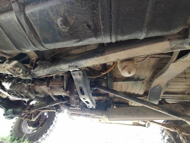 Зелений УАЗ 469, об'ємом двигуна 2.4 л та пробігом 300 тис. км за 3200 $, фото 6 на Automoto.ua