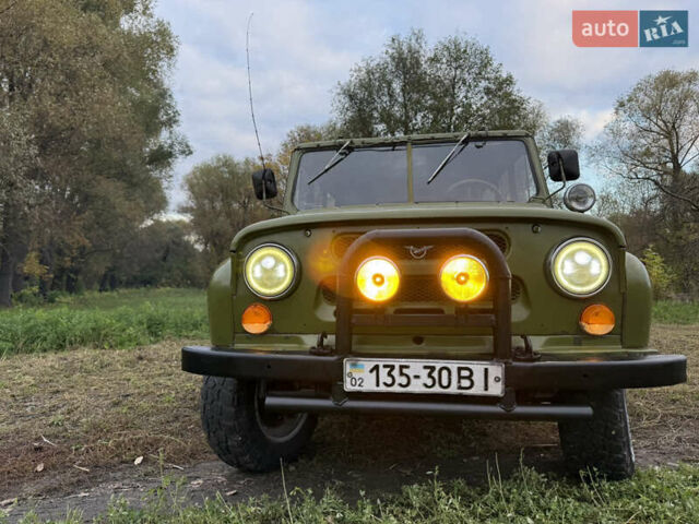 Зеленый УАЗ 469, объемом двигателя 2.4 л и пробегом 170 тыс. км за 2850 $, фото 2 на Automoto.ua