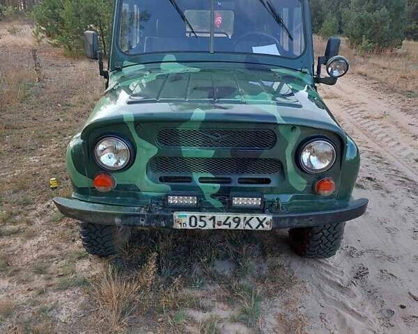 Зеленый УАЗ 469, объемом двигателя 2.4 л и пробегом 40 тыс. км за 2800 $, фото 6 на Automoto.ua