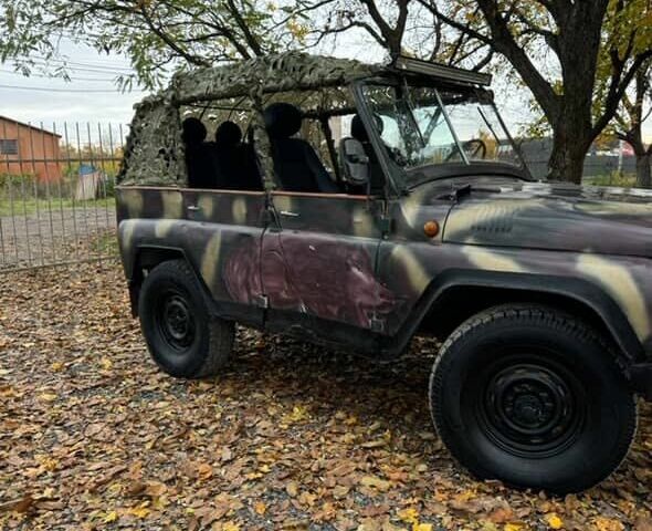 Зеленый УАЗ 469, объемом двигателя 2.4 л и пробегом 78 тыс. км за 2300 $, фото 2 на Automoto.ua