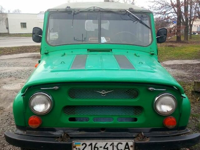 Зелений УАЗ 469, об'ємом двигуна 2.5 л та пробігом 0 тис. км за 1700 $, фото 1 на Automoto.ua