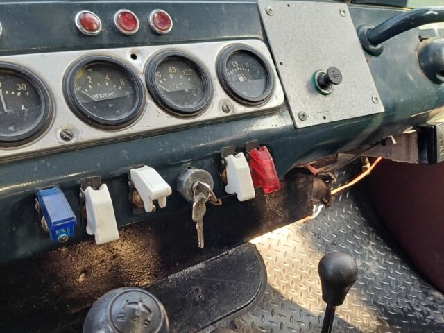 Зелений УАЗ 469, об'ємом двигуна 0 л та пробігом 100 тис. км за 2376 $, фото 5 на Automoto.ua