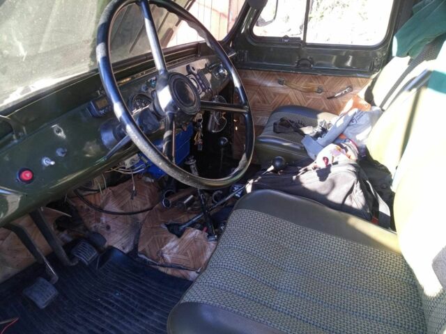 Зеленый УАЗ 469, объемом двигателя 2.9 л и пробегом 500 тыс. км за 1500 $, фото 2 на Automoto.ua