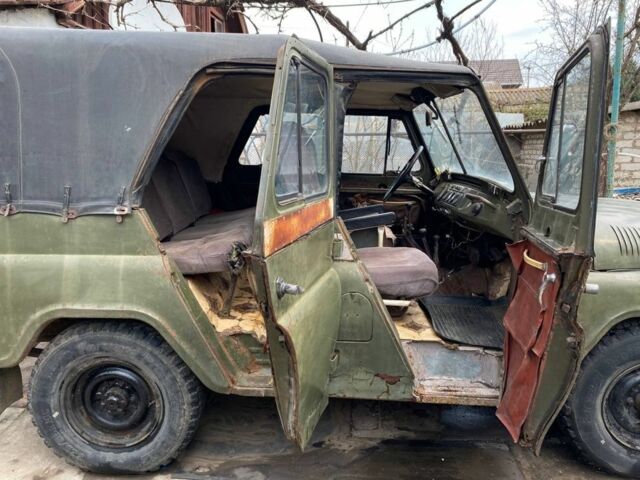 Зеленый УАЗ 469, объемом двигателя 2.4 л и пробегом 728 тыс. км за 2000 $, фото 4 на Automoto.ua