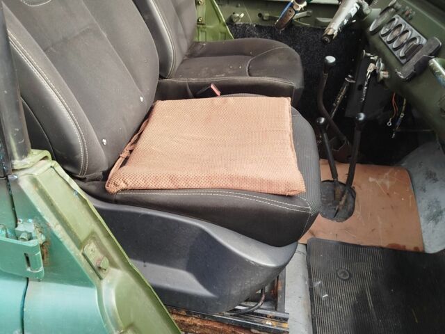 Зелений УАЗ 469, об'ємом двигуна 2 л та пробігом 1 тис. км за 1199 $, фото 5 на Automoto.ua