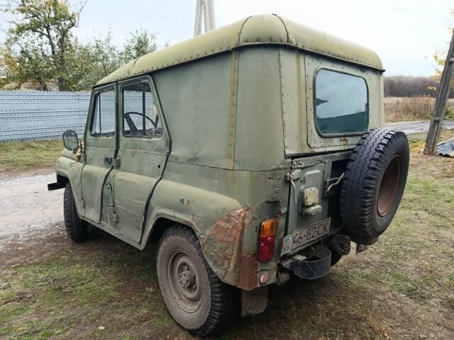 УАЗ 469 1987 в Чугуеве на Automoto.ua Зеленый УАЗ 469, объемом двигателя 2.4 л и пробегом 150 тыс. км за 750 $, фото 2 на Automoto.ua