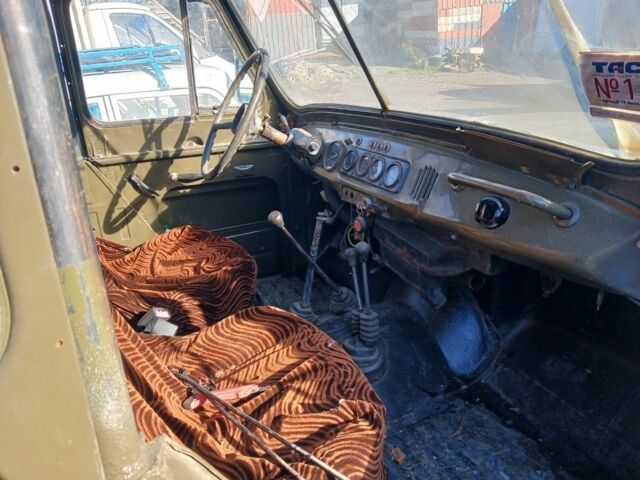 Зеленый УАЗ 469, объемом двигателя 2.4 л и пробегом 50 тыс. км за 2200 $, фото 5 на Automoto.ua