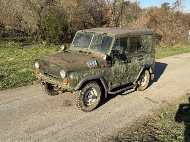 Зеленый УАЗ 469, объемом двигателя 2.5 л и пробегом 111 тыс. км за 1300 $, фото 2 на Automoto.ua