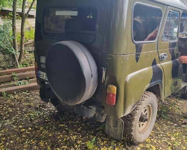 Зеленый УАЗ 469, объемом двигателя 2.45 л и пробегом 1 тыс. км за 3500 $, фото 5 на Automoto.ua
