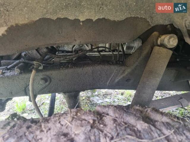 Зеленый УАЗ 469, объемом двигателя 2.45 л и пробегом 1 тыс. км за 3500 $, фото 9 на Automoto.ua