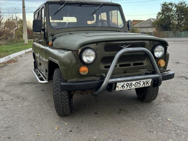 Зеленый УАЗ 469, объемом двигателя 2 л и пробегом 250 тыс. км за 1662 $, фото 1 на Automoto.ua