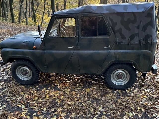 Зеленый УАЗ 469, объемом двигателя 2.4 л и пробегом 30 тыс. км за 2850 $, фото 1 на Automoto.ua