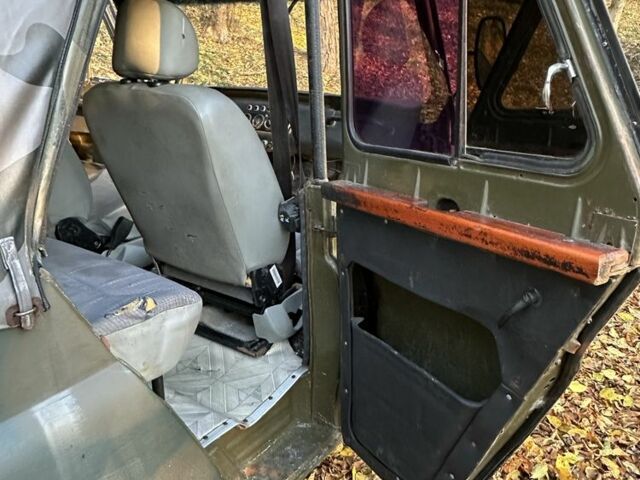 Зеленый УАЗ 469, объемом двигателя 2.4 л и пробегом 30 тыс. км за 2850 $, фото 7 на Automoto.ua