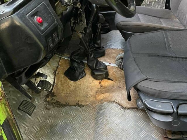 Зелений УАЗ 469, об'ємом двигуна 2.44 л та пробігом 72 тис. км за 3300 $, фото 8 на Automoto.ua