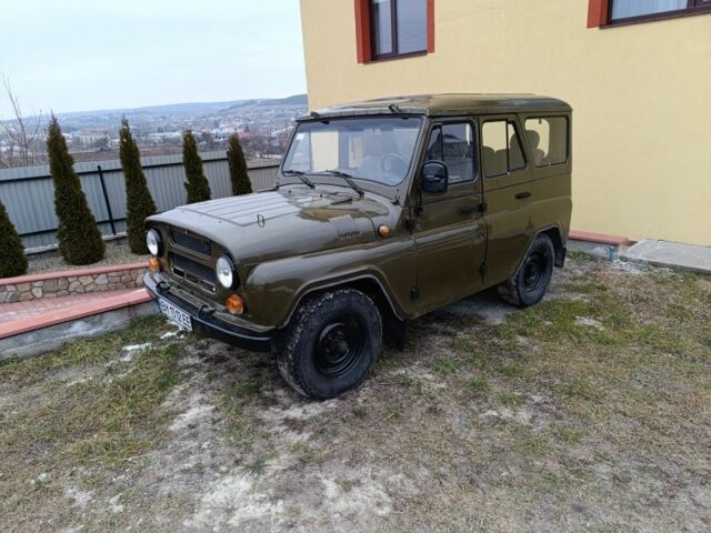 Зелений УАЗ 469, об'ємом двигуна 2.4 л та пробігом 100 тис. км за 2700 $, фото 1 на Automoto.ua