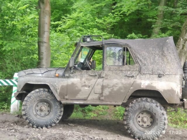 Зеленый УАЗ 469, объемом двигателя 0 л и пробегом 100 тыс. км за 1599 $, фото 1 на Automoto.ua