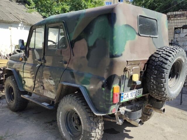 Зелений УАЗ 469, об'ємом двигуна 2.4 л та пробігом 100 тис. км за 2000 $, фото 19 на Automoto.ua