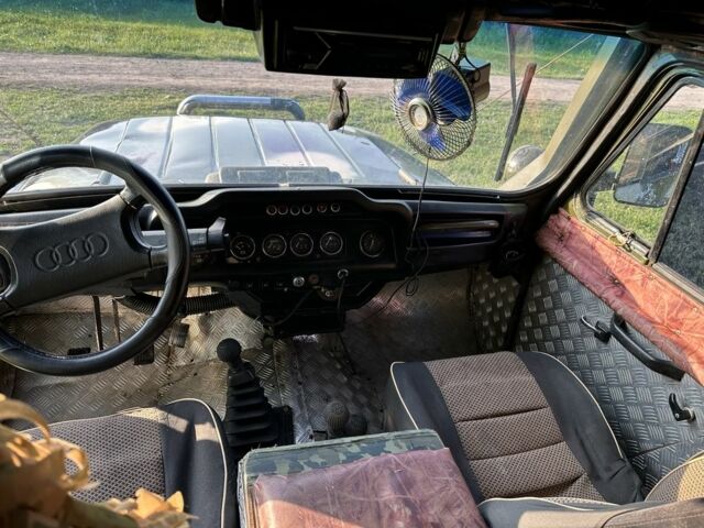 Зеленый УАЗ 469, объемом двигателя 2.4 л и пробегом 275 тыс. км за 3155 $, фото 4 на Automoto.ua