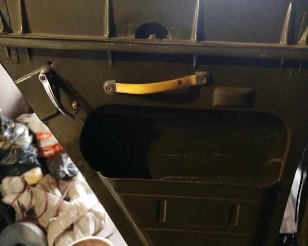 Зелений УАЗ 469Б, об'ємом двигуна 2.4 л та пробігом 200 тис. км за 3000 $, фото 27 на Automoto.ua