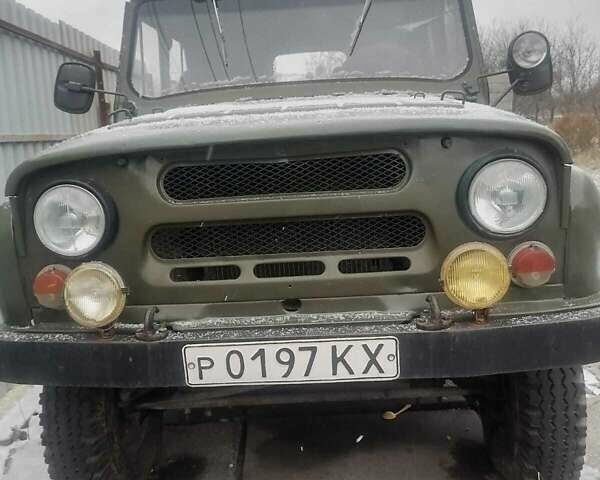 Зеленый УАЗ 469Б, объемом двигателя 2.4 л и пробегом 20 тыс. км за 3200 $, фото 1 на Automoto.ua