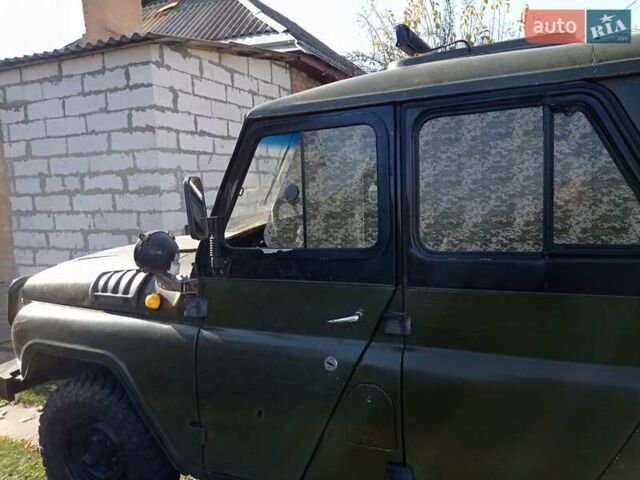 Зелений УАЗ 469Б, об'ємом двигуна 2.45 л та пробігом 100 тис. км за 3000 $, фото 4 на Automoto.ua