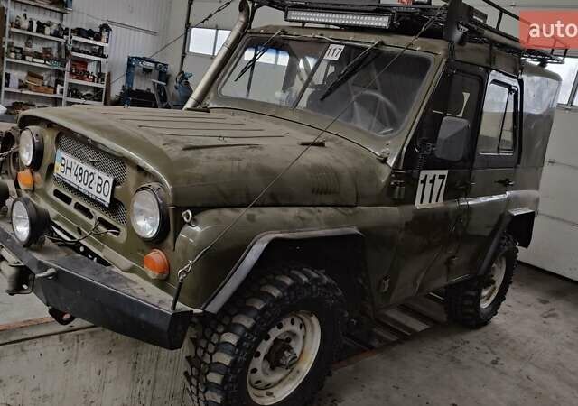 Зелений УАЗ 469Б, об'ємом двигуна 2.4 л та пробігом 120 тис. км за 2700 $, фото 1 на Automoto.ua