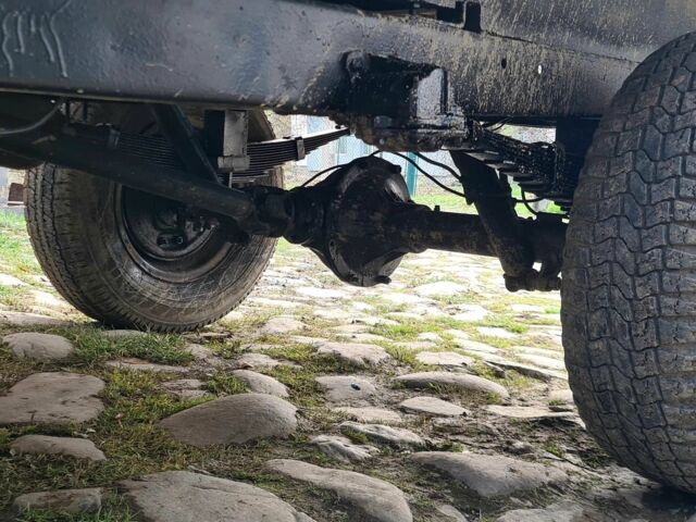 Бежевий УАЗ Інша, об'ємом двигуна 2.4 л та пробігом 25 тис. км за 2000 $, фото 8 на Automoto.ua