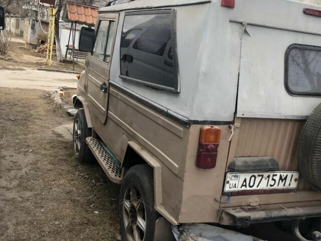 Бежевый УАЗ Другая, объемом двигателя 1.6 л и пробегом 200 тыс. км за 800 $, фото 4 на Automoto.ua