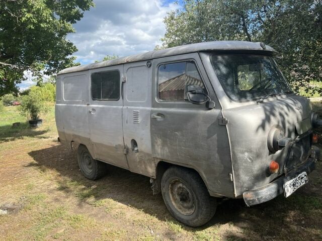 Серый УАЗ Другая, объемом двигателя 2.4 л и пробегом 250 тыс. км за 1000 $, фото 1 на Automoto.ua