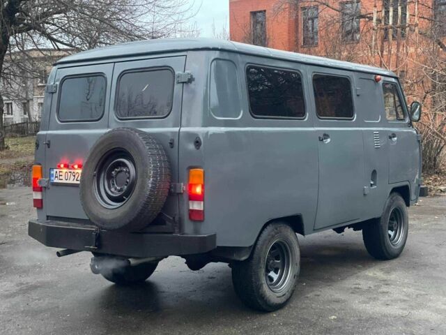 Серый УАЗ Другая, объемом двигателя 2.4 л и пробегом 12 тыс. км за 5600 $, фото 3 на Automoto.ua
