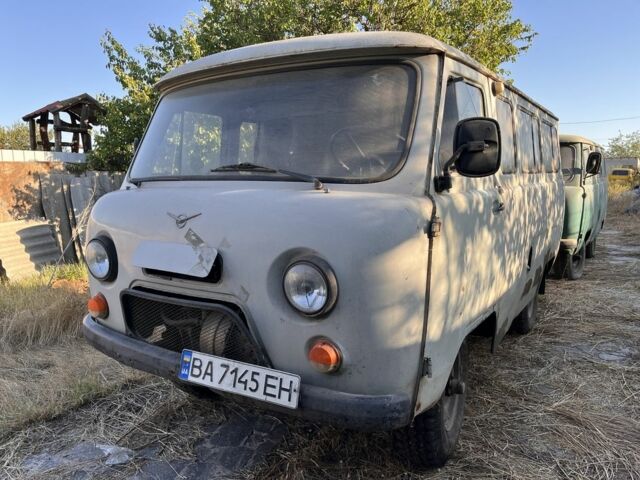Серый УАЗ Другая, объемом двигателя 2.4 л и пробегом 200 тыс. км за 1800 $, фото 3 на Automoto.ua