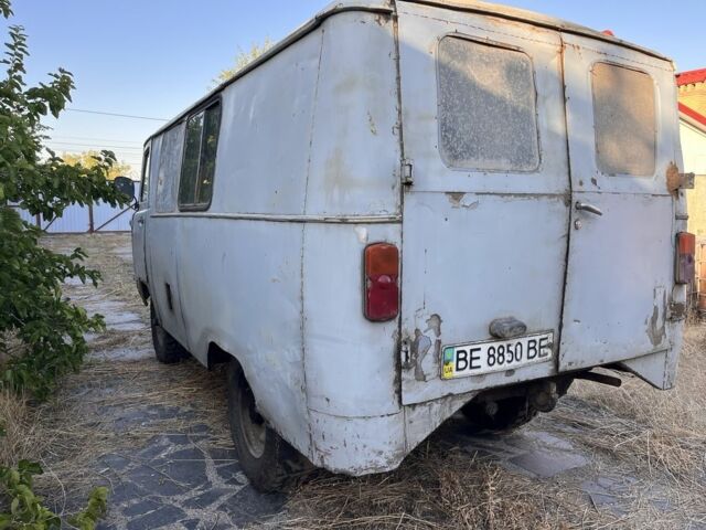 Серый УАЗ Другая, объемом двигателя 2.4 л и пробегом 200 тыс. км за 1800 $, фото 2 на Automoto.ua