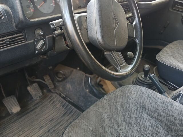 Серый УАЗ Другая, объемом двигателя 0 л и пробегом 130 тыс. км за 3100 $, фото 3 на Automoto.ua