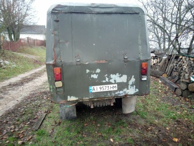 Зелений УАЗ Інша, об'ємом двигуна 2.4 л та пробігом 120 тис. км за 1500 $, фото 3 на Automoto.ua