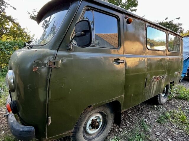 Зелений УАЗ Інша, об'ємом двигуна 2.4 л та пробігом 268 тис. км за 900 $, фото 1 на Automoto.ua