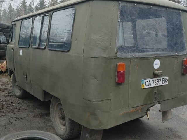 Зеленый УАЗ Другая, объемом двигателя 2.4 л и пробегом 1000 тыс. км за 949 $, фото 1 на Automoto.ua