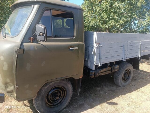 Зеленый УАЗ Другая, объемом двигателя 2.4 л и пробегом 140 тыс. км за 1600 $, фото 4 на Automoto.ua