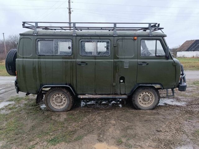 Зеленый УАЗ Другая, объемом двигателя 2.9 л и пробегом 200 тыс. км за 4300 $, фото 2 на Automoto.ua