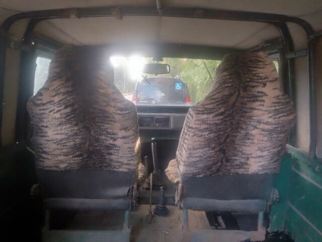 Зеленый УАЗ Другая, объемом двигателя 1.2 л и пробегом 300 тыс. км за 1250 $, фото 4 на Automoto.ua