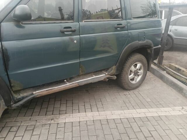 Зеленый УАЗ Другая, объемом двигателя 2.7 л и пробегом 200 тыс. км за 1800 $, фото 1 на Automoto.ua