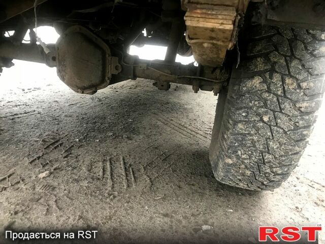 УАЗ Хантер, объемом двигателя 3 л и пробегом 80 тыс. км за 2500 $, фото 5 на Automoto.ua