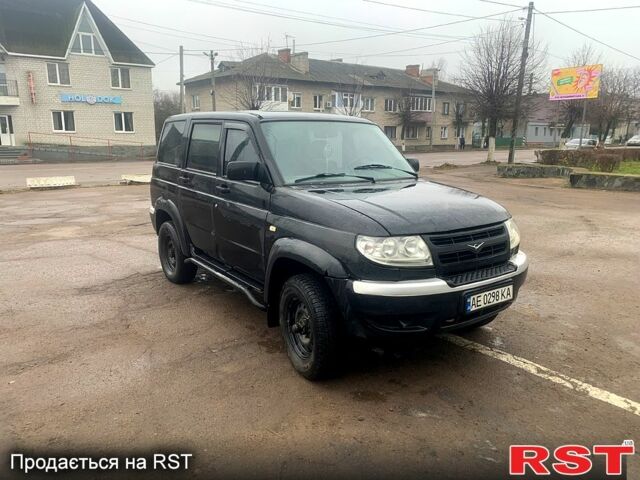 Чорний УАЗ Патріот, об'ємом двигуна 2.7 л та пробігом 150 тис. км за 2500 $, фото 1 на Automoto.ua