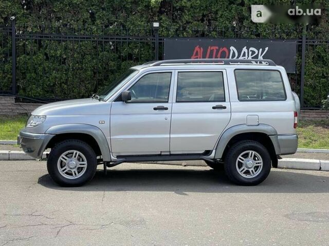 УАЗ Патриот, объемом двигателя 2.7 л и пробегом 5 тыс. км за 12500 $, фото 3 на Automoto.ua