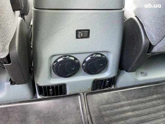 УАЗ Патриот, объемом двигателя 2.7 л и пробегом 5 тыс. км за 12500 $, фото 23 на Automoto.ua