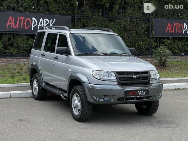 УАЗ Патриот, объемом двигателя 2.7 л и пробегом 5 тыс. км за 12500 $, фото 6 на Automoto.ua