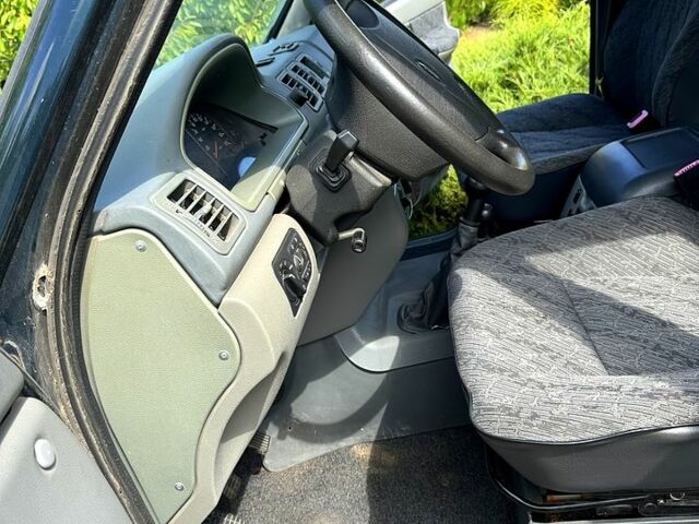 УАЗ Патріот, об'ємом двигуна 2.7 л та пробігом 120 тис. км за 4500 $, фото 9 на Automoto.ua