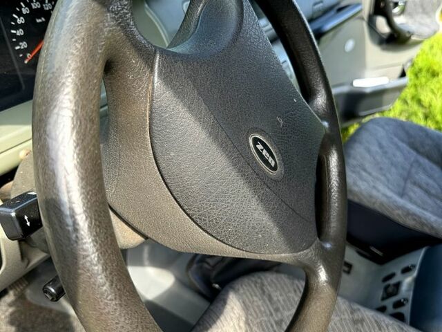 УАЗ Патріот, об'ємом двигуна 2.7 л та пробігом 120 тис. км за 4500 $, фото 8 на Automoto.ua